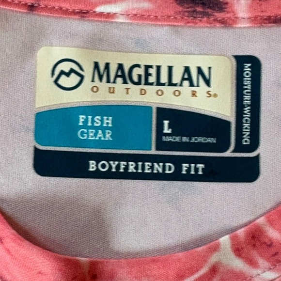 Magellan Outdoors Fish Gear Shirt Women Large Pink Blue Ombre Long Sleeve EUC 🎣 - Picture 4 of 8